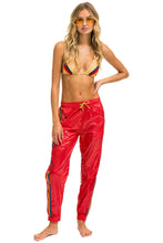 Carregar imagem no visualizador da galeria, 5 STRIPE WIND PANT - CHERRY GLOSSY Women's Sweatpants Aviator Nation
