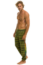 将图片加载到图库查看器,AVIATOR NATION MILL VALLEY SWEATPANTS - CAMO Men's Sweatpants Aviator Nation