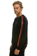 Cargar imagen en el visor de la galería, CLASSIC VELVET RELAXED SWEATSHIRT - BLACK Sweatshirt Aviator Nation