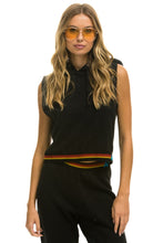 Cargar imagen en el visor de la galería, LOGO STRIPE RELAXED CROP PULLOVER HOODIE - BLACK Hoodie Aviator Nation