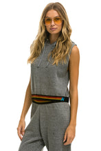 Carregar imagem no visualizador da galeria, LOGO STRIPE RELAXED SLEEVELESS CROP PULLOVER HOODIE - HEATHER GREY Hoodie Aviator Nation