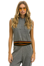 Carregar imagem no visualizador da galeria, LOGO STRIPE RELAXED SLEEVELESS CROP PULLOVER HOODIE - HEATHER GREY Hoodie Aviator Nation