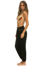 Laden Sie das Bild in den Galerie-Viewer, QUILTED SWEATPANTS - BLACK Women's Sweatpants Aviator Nation