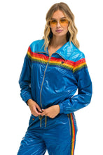 Cargar imagen en el visor de la galería, 5 STRIPE WINDBREAKER - DRESDEN // SNORKEL BLUE GLOSSY Women&#39;s Outerwear Aviator Nation