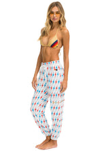 Cargar imagen en el visor de la galería, AVIATOR BOLT EMBROIDERY CARGO SWEATPANTS - WHITE // USA SALE Aviator Nation