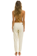 Carregar imagem no visualizador da galeria, AVIATOR NATION AUSTIN SWEATPANTS - VINTAGE WHITE Women&#39;s Sweatpants Aviator Nation