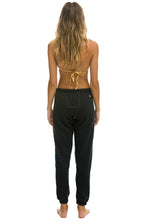 Carregar imagem no visualizador da galeria, AVIATOR NATION MB - SWEATPANTS CHAR Women&#39;s Sweatpants Aviator Nation