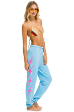 將圖片載入圖庫檢視器 BOLT 4 SWEATPANTS - SKY // NEON PINK Women&#39;s Sweatpants Aviator Nation