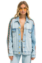 Carregar imagem no visualizador da galeria, BOLT STRIPE OVERSIZED CUTOFF DENIM JACKET - SUPER LIGHT Denim Jacket Aviator Nation