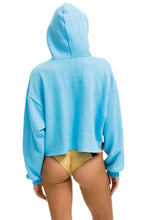Carregar imagem no visualizador da galeria, BOLT STRIPE RELAXED CROPPED PULLOVER HOODIE - SKY Aviator Nation