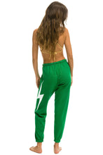 이미지를 갤러리 뷰어에 로드 , BOLT SWEATPANTS - KELLY GREEN // WHITE Women&#39;s Sweatpants Aviator Nation