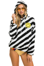 Last inn bildet i Galleri-visningsprogrammet, CAUTION SMILEY 2 EMBRIODERY RELAXED PULLOVER HOODIE - WHITE // BLACK Hoodie Aviator Nation