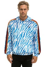 Carregar imagem no visualizador da galeria, CLASSIC VELVET RELAXED PULLOVER HOODIE - BLUE TIGER Hoodie Aviator Nation