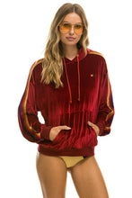 Carregar imagem no visualizador da galeria, CLASSIC VELVET RELAXED PULLOVER HOODIE - RED Hoodie Aviator Nation