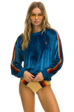 Load image into Gallery viewer, CLASSIC VELVET RELAXED SWEATSHIRT - VINTAGE BLUE Sweatshirt Aviator Nation