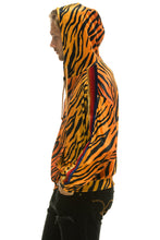 Carregar imagem no visualizador da galeria, CLASSIC VELVET RELAXED ZIP HOODIE - TIGER Hoodie Aviator Nation