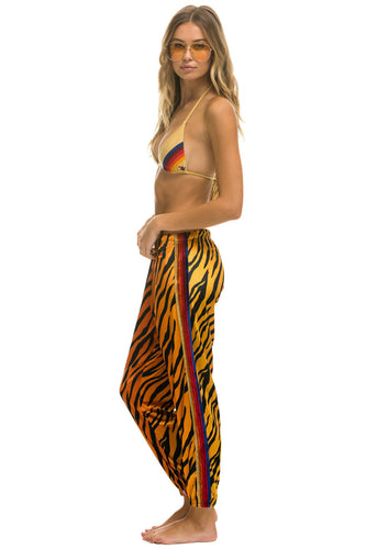 CLASSIC VELVET WOMEN'S SWEATPANTS - TIGER Womens Sweatpants Aviator Nation