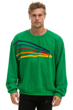 Carregar imagem no visualizador da galeria, DAYDREAM RELAXED CREW SWEATSHIRT - KELLY GREEN Sweatshirt Aviator Nation