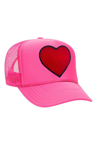 HEART - VINTAGE LOW RISE TRUCKER HATS Aviator Nation NEON PINK