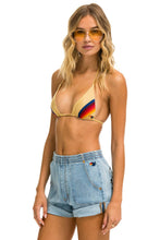 Carregar imagem no visualizador da galeria, HI RISE SAFARI JEAN SHORT - SUPER LIGHT Denim Shorts Aviator Nation