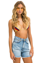 Carregar imagem no visualizador da galeria, HI RISE SKATER CUTOFF RAINBOW BACK POCKET - SUPER LIGHT Women&#39;s Jeans Aviator Nation