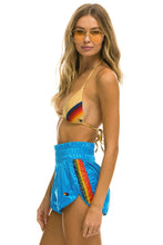 Carregar imagem no visualizador da galeria, HIGH RISE 5 STRIPE NYLON JOGGER SHORT - DRESDEN Women&#39;s Jogger Shorts FALL21