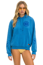 Carregar imagem no visualizador da galeria, HUNGER GAMES RELAXED PULLOVER HOODIE - COBALT Hoodie Aviator Nation