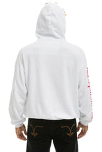 Carregar imagem no visualizador da galeria, JAZZ ASPEN SNOWMASS 2023 RELAXED PULLOVER HOODIE - WHITE Hoodie Aviator Nation