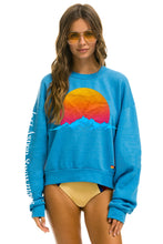 Carregar imagem no visualizador da galeria, JAZZ ASPEN SNOWMASS 2023 RELAXED SWEATSHIRT - OCEAN Sweatshirt Aviator Nation