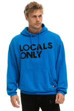 Cargar imagen en el visor de la galería, LOCALS ONLY RELAXED PULLOVER HOODIE - OCEAN Hoodie Aviator Nation