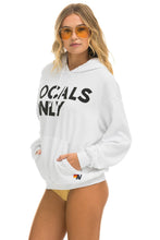 Cargar imagen en el visor de la galería, LOCALS ONLY RELAXED PULLOVER HOODIE - WHITE Hoodie Aviator Nation