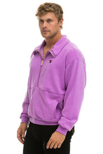 Cargar imagen en el visor de la galería, LOGO EMBROIDERY HALF ZIP SWEATSHIRT - NEON PURPLE Sweatshirt Aviator Nation