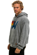 Cargar imagen en el visor de la galería, LOGO PULLOVER RELAXED HOODIE - HEATHER GREY Hoodie Aviator Nation