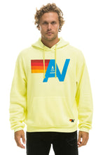 Cargar imagen en el visor de la galería, LOGO PULLOVER RELAXED HOODIE - NEON YELLOW Hoodie Aviator Nation