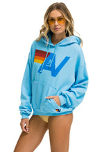 Cargar imagen en el visor de la galería, LOGO PULLOVER RELAXED HOODIE - SKY Hoodie Aviator Nation