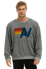 Cargar imagen en el visor de la galería, LOGO RELAXED CREW SWEATSHIRT - HEATHER Sweatshirt Aviator Nation