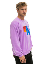Cargar imagen en el visor de la galería, LOGO RELAXED CREW SWEATSHIRT - NEON PURPLE Sweatshirt Aviator Nation