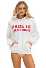 Cargar imagen en el visor de la galería, MADE IN CALIFORNIA RELAXED PULLOVER HOODIE - WHITE Hoodie Aviator Nation