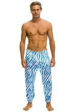 Carregar imagem no visualizador da galeria, MEN&#39;S CLASSIC VELVET SWEATPANTS - BLUE TIGER Mens Sweatpants Aviator Nation