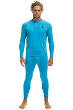 Cargar imagen en el visor de la galería, MEN&#39;S MICRO MODAL BASE LAYER SET - OCEAN Men&#39;s Outerwear Aviator Nation