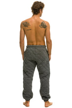 Cargar imagen en el visor de la galería, MEN&#39;S QUILTED SWEATPANTS - HEATHER Mens Sweatpants Aviator Nation