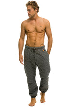 Cargar imagen en el visor de la galería, MEN&#39;S QUILTED SWEATPANTS - HEATHER Mens Sweatpants Aviator Nation