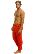 Cargar imagen en el visor de la galería, MEN&#39;S QUILTED SWEATPANTS - RED Mens Sweatpants Aviator Nation