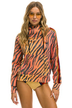 Carregar imagem no visualizador da galeria, NINJA PULLOVER HOODIE - TIGER Hoodie Aviator Nation