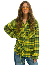 Cargar imagen en el visor de la galería, PLAID FLANNEL LIGHT WEIGHT UNISEX WESTERN SHIRT - AVOCADO PLAID Flannel Aviator Nation