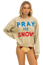 Cargar imagen en el visor de la galería, PRAY FOR SNOW RELAXED CREW SWEATSHIRT - SAND Sweatshirt Aviator Nation