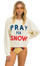 將圖片載入圖庫檢視器 PRAY FOR SNOW RELAXED CREW SWEATSHIRT - VINTAGE WHITE Sweatshirt Aviator Nation