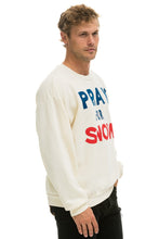 將圖片載入圖庫檢視器 PRAY FOR SNOW RELAXED CREW SWEATSHIRT - VINTAGE WHITE Sweatshirt Aviator Nation