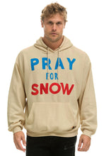 Cargar imagen en el visor de la galería, PRAY FOR SNOW RELAXED PULLOVER HOODIE - SAND Hoodie Aviator Nation