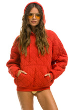 Cargar imagen en el visor de la galería, QUILTED RELAXED PULLOVER HOODIE - RED Hoodie Aviator Nation